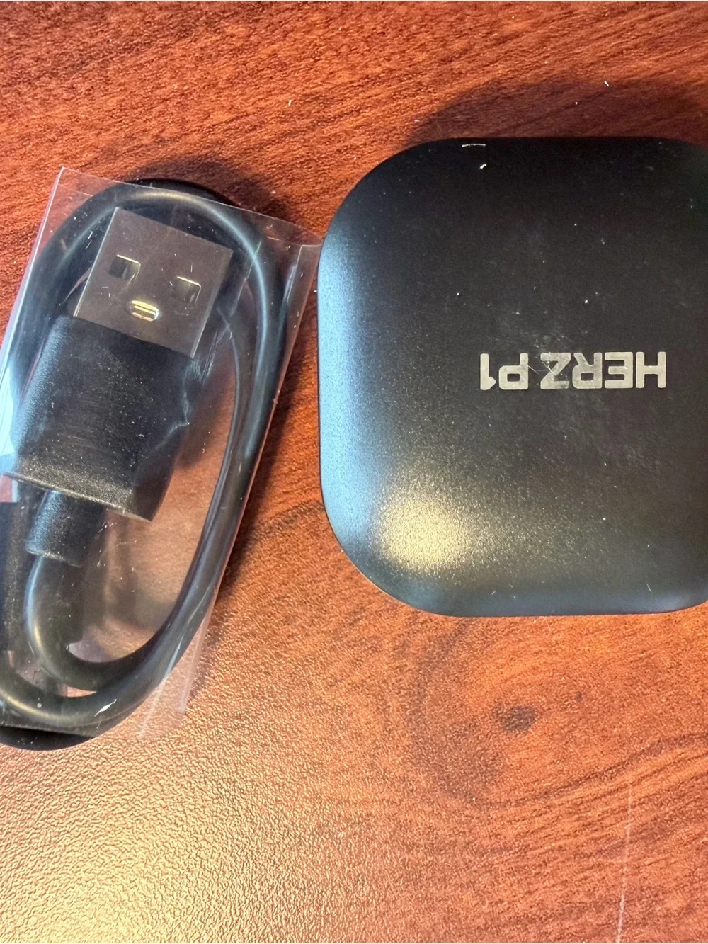 HERZ P1 Smart Ring Size 10 Silver w/ Portable Charger